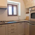 Trulli Dei Ciclamini * Locorotondo