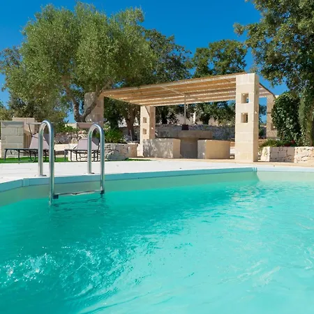 Trulli Dei Ciclamini Holiday home Locorotondo