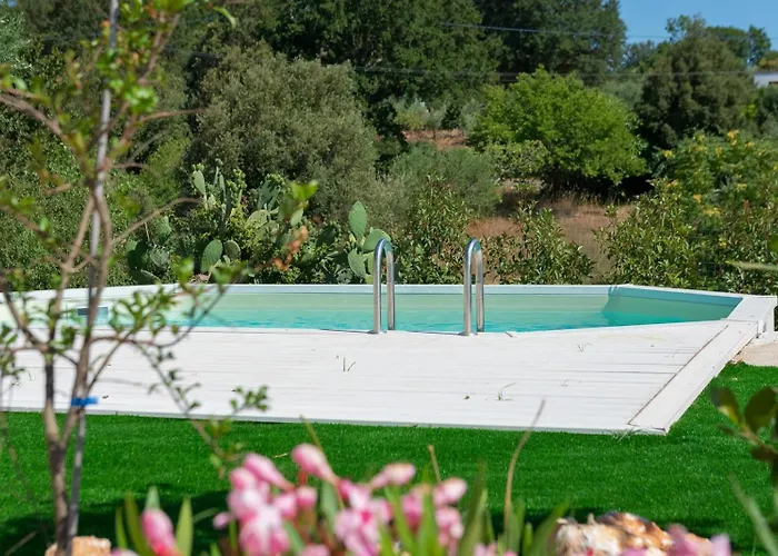 Trulli Dei Ciclamini 펜션 *